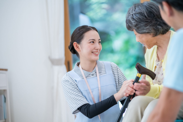 【有料老人ホームの介護職員】休暇制度充実、良質で価値ある介護サービス