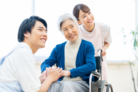 【有料老人ホームの介護職員】バックアップ充実、その人らしさを常に考える介護