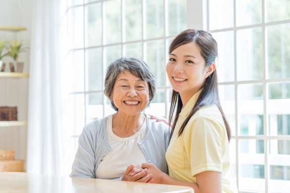 【有料老人ホームの介護職員】バックアップ体制充実、その人らしさを常に考える介護