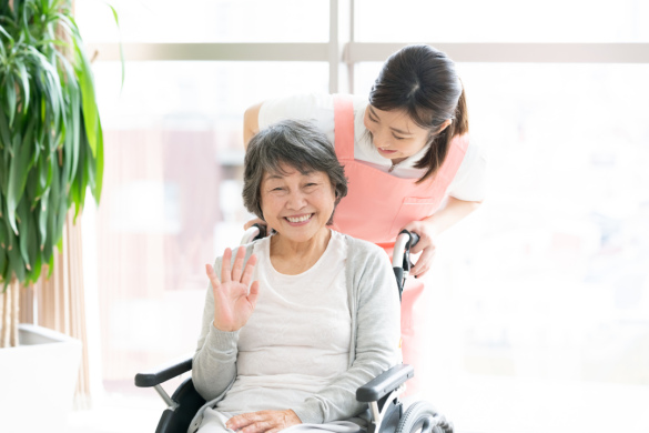 【有料老人ホームの介護職員】キャリアパス制度あり、あたたかく一貫した介護