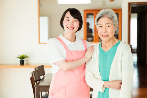 【有料老人ホームの介護職員】昇給あり、良質なサービスを提供