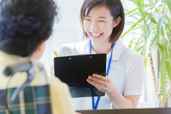 【デイサービス・通所介護の生活相談員】週1日～勤務相談OK、尊厳を大切に心身のケアを行う