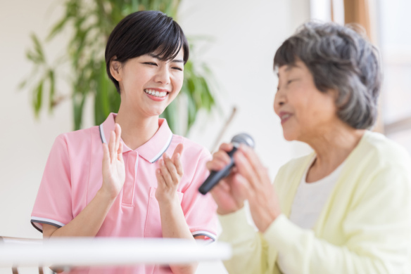 【デイサービス・通所介護の介護職員】週3日～勤務相談OK、こだわりのお食事を提供